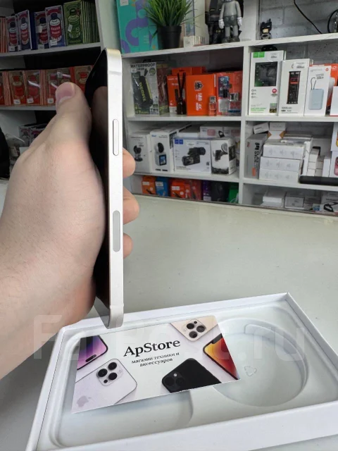 Apple iPhone 12. �/�, 128 ��, �����, 3G, 4G LTE ����