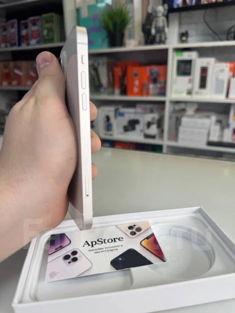 Apple iPhone 12. �/�, 128 ��, �����, 3G, 4G LTE ����