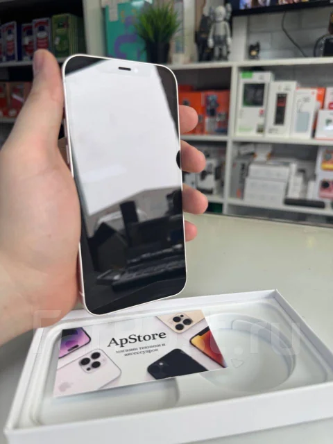 Apple iPhone 12. �/�, 128 ��, �����, 3G, 4G LTE ����