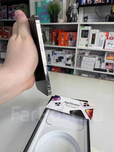 Apple iPhone 12. �/�, 128 ��, �����, 3G, 4G LTE ����
