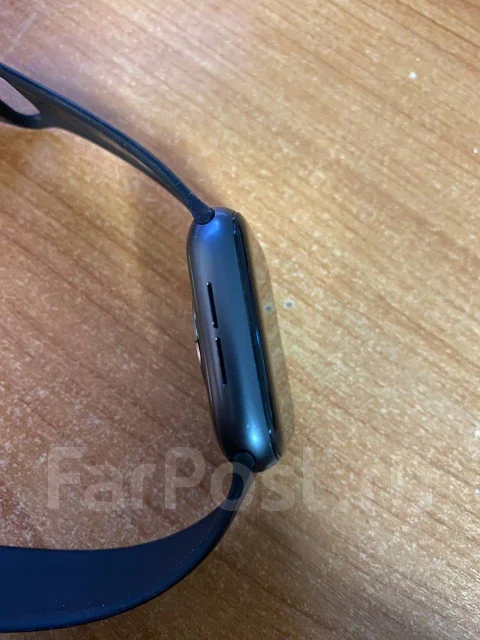 Apple Watch Series 5. GPS, NFC ����