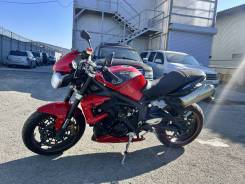 Triumph Street Triple