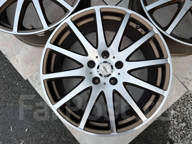 Hot Stuff Cross X-Speed. 8.0x18", 5x114.3, ET32, �� 73,1���. ����