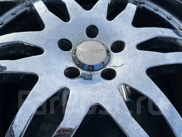Lexani. 8.5x22", 5x114.3, ET40, �� 73���. ����