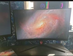 MSI. 24" ����