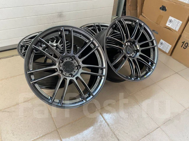 Wheelegend. 8.5/9.5x18", 5x114.3, ET38/35, �� 73,1���. ����