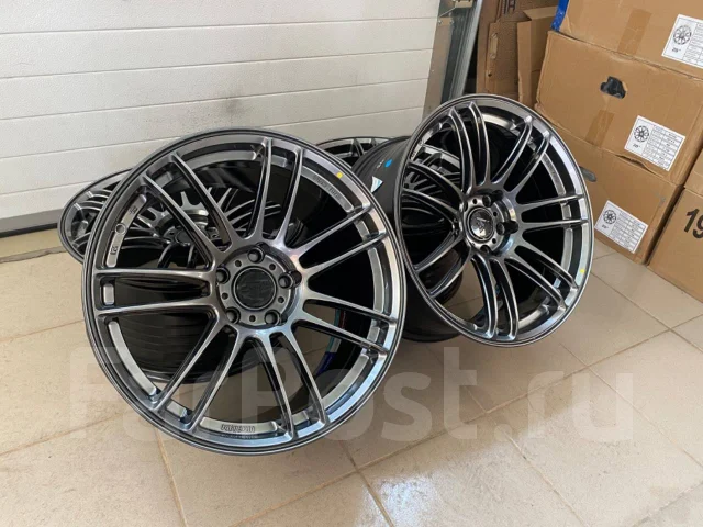 Wheelegend. 9.5x18", 5x114.3, ET35, �� 73,1���. ����
