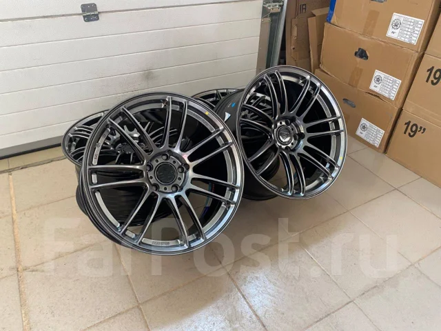 Wheelegend. 9.5x18", 5x114.3, ET35, �� 73,1���. ����
