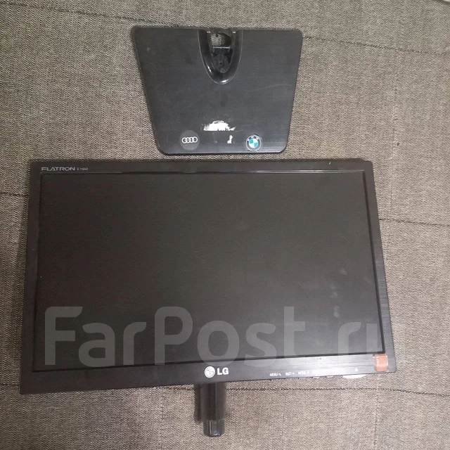 LG. 12", ���������� �� (LCD, LED, QLED) ����