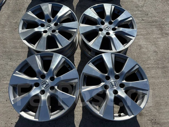 Made in Japan. Блестящий оригинал Honda R17 5x114.3, 17
