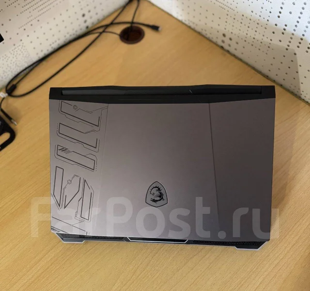 MSI Pulse 17. 17", 2,4����, ��� 16 ��, ���� 1 024���, WiFi: 1, Bluetooth: 1, ����������� �� 5��. ����