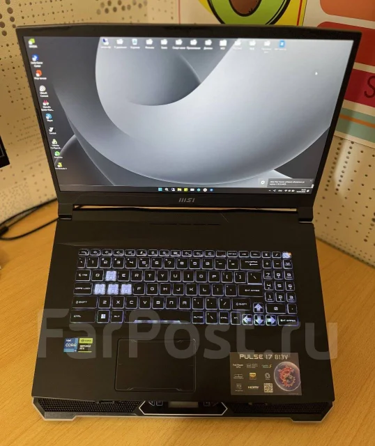 MSI Pulse 17. 17", 2,4����, ��� 16 ��, ���� 1 024���, WiFi: 1, Bluetooth: 1, ����������� �� 5��. ����