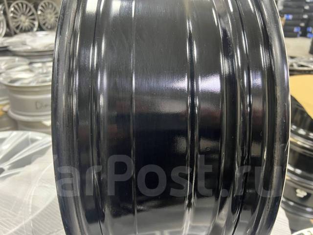 Bridgestone Balminum. 7.5x18", 5x114.3, ET53 