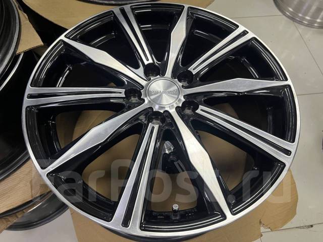 Bridgestone Balminum. 7.5x18", 5x114.3, ET53 