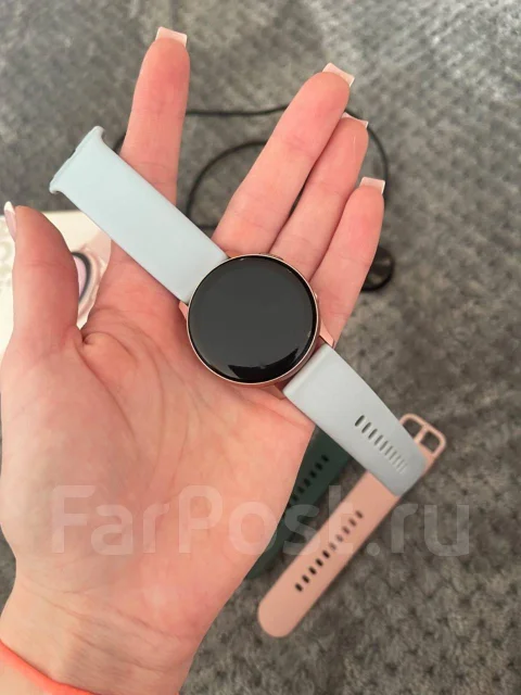 Samsung Galaxy Watch Active2 ����