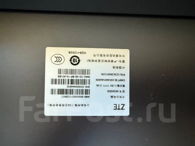 ZTE. 11 ������, ������ 128 �� ����