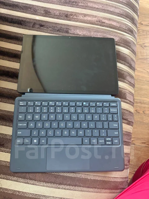 ZTE. 11 ������, ������ 128 �� ����