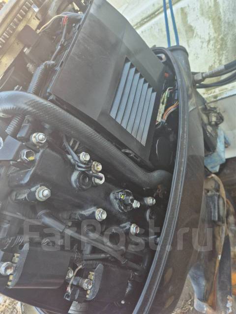 Tohatsu. 1994 ���, ����� 6��., ��������� ���������, 70��.�., ������ ����