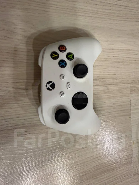 Microsoft Xbox One S ����