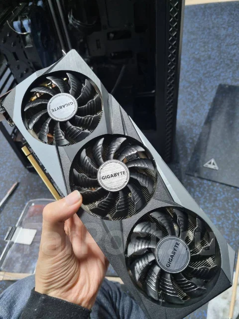 GeForce RTX 3060 Ti ����