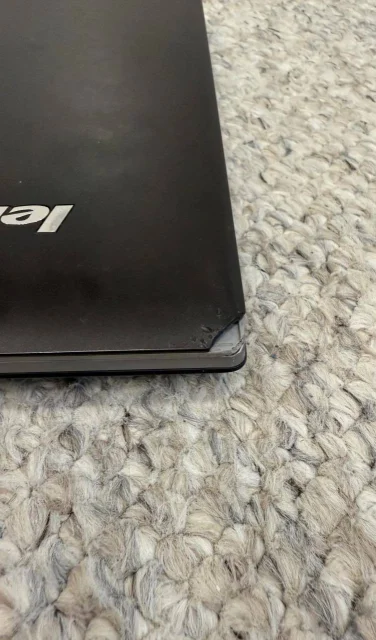 Lenovo IdeaPad Z500. 15.6", 2,6����, ��� 8 ��, ���� 1���, WiFi: 1, Bluetooth: 1 ����