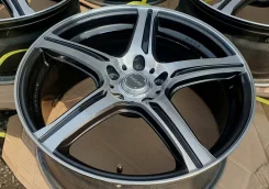 RAYS Gram Lights T57RZ. 7.5x18", 5x114.3, ET48 ����