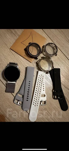 Samsung Galaxy Watch Active2 ����
