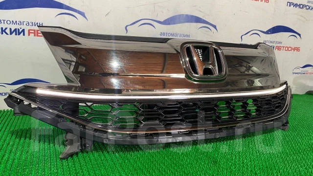 Решетка радиатора Honda Stepwgn 2016 RP3 L15B купить во Владивостоке по ...