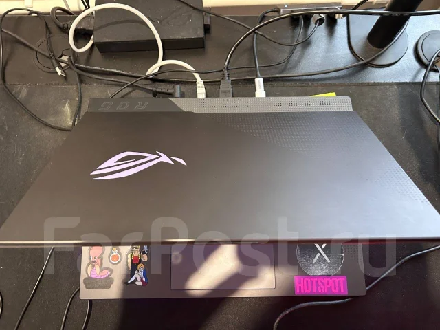 Asus ROG Strix G15. 15.6", 3,3����, ��� 16 ��, ���� 1 000���, WiFi: 1, Bluetooth: 1 ����
