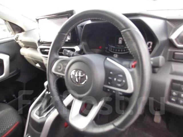 Toyota Raize. �������, ��������, 1.0 (98��.�.), ������, 41 000����. ��, �/�. ��� ����� �� ������������ ����