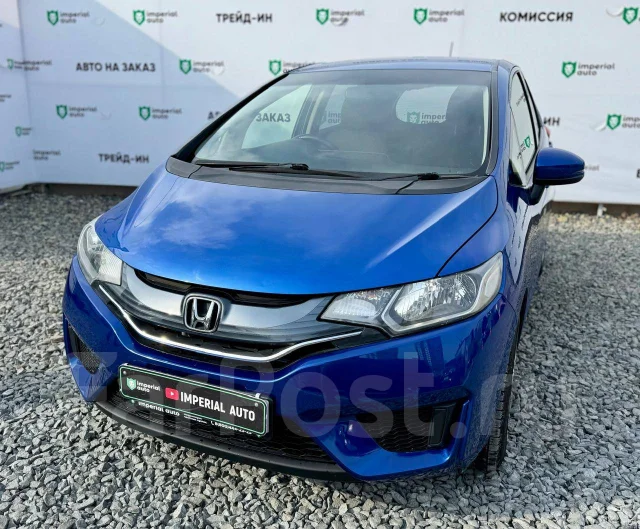Honda Fit. �������, ��������, 1.3 (100��.�.), ������, 111 000����. �� ����