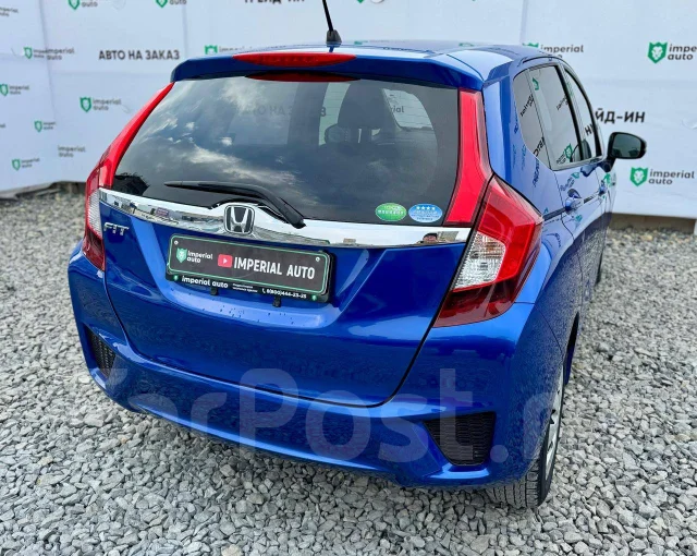 Honda Fit. �������, ��������, 1.3 (100��.�.), ������, 111 000����. �� ����