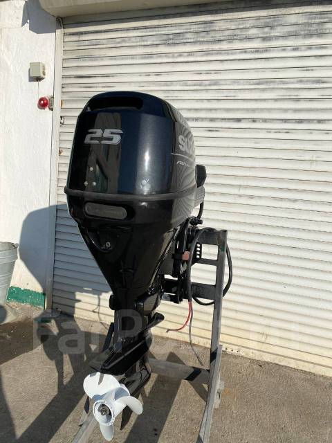 Suzuki. 25��.�., 4-�������, ����������, ���� S (381 ��), 2013 ��� ����