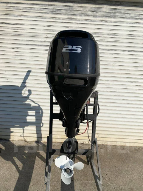 Suzuki. 25��.�., 4-�������, ����������, ���� S (381 ��), 2013 ��� ����