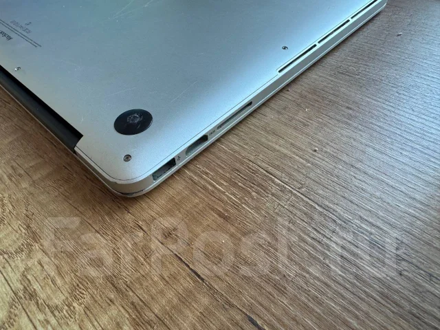 Apple MacBook Pro 15 2012 Mid. 15.6", 2,3����, ��� 8 ��, ���� 256���, WiFi: 1, Bluetooth: 1 ����