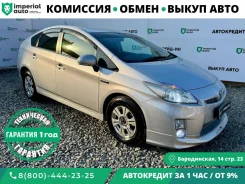 Toyota Prius. ��������, ��������, 1.8 (99��.�.), ������, 181 000����. �� ����