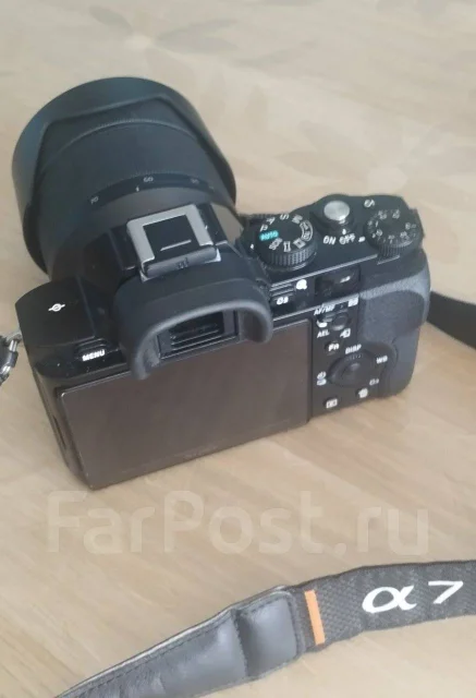Sony Alpha ILCE-7. ����� 4-� ��, ���: 14� � ����� ����