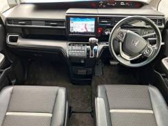 Honda Stepwgn. , , 1.5 (150..), , 50 000.  