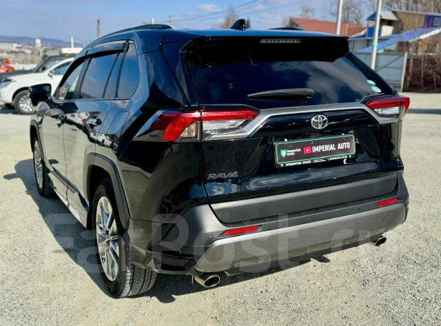 Toyota RAV4. ��������, 4wd, 2.0 (171��.�.), ������, 100 000����. �� ����