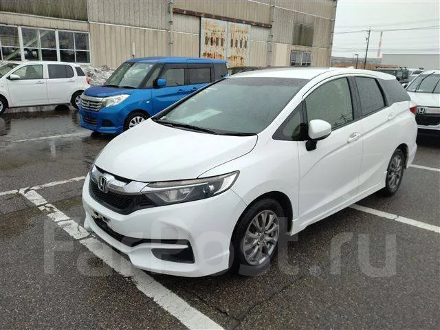 Honda Shuttle. GK8, L15B ����