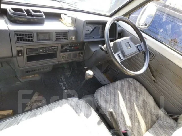 Mazda Bongo. SE28T204107, R2 ����