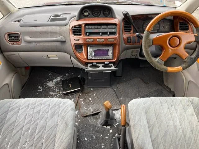 Mitsubishi Delica. PD8W0020695, 4M40 ����