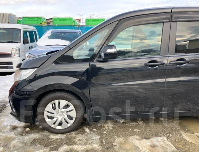 Honda Stepwgn. �������, ��������, 1.5 (150��.�.), ������, 106 000����. ��, �/�, ��� ��� ����