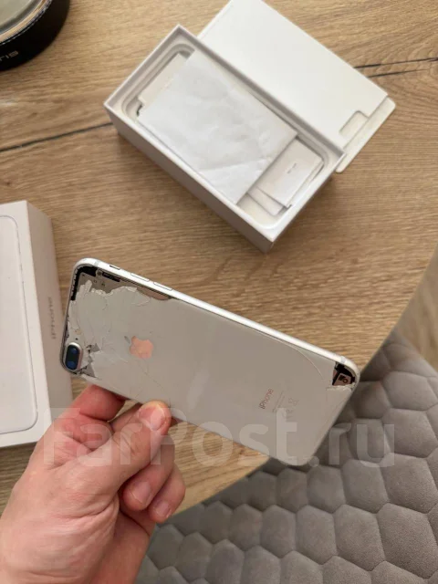 Apple iPhone 8 Plus. �/�, 256 ��, ����� ����