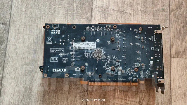 Radeon RX 470 ����