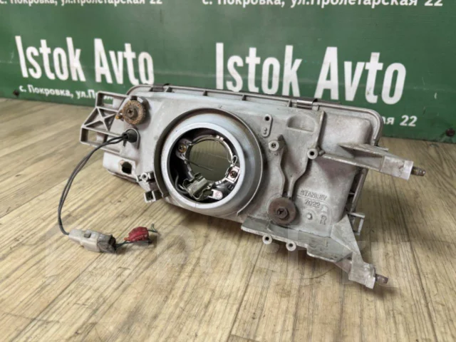 ���� ������ Mitsubishi Libero CD5W MB929181 ����