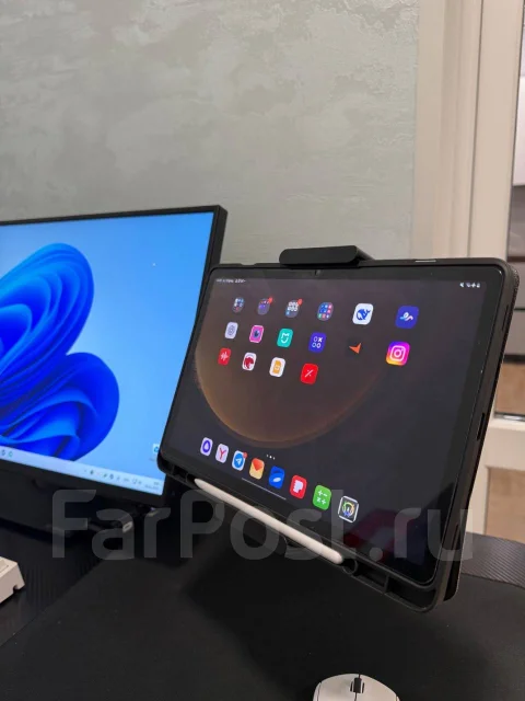 Samsung Galaxy Tab S9 FE. 10.9 ������, ������ 256 �� ����
