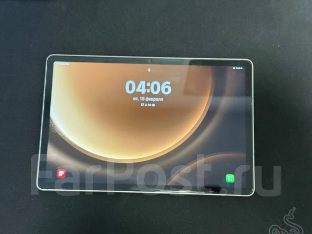 Samsung Galaxy Tab S9 FE. 10.9 ������, ������ 256 �� ����