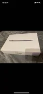 Apple MacBook. 13.3", ��� 8 ��, ���� 256���, WiFi, Bluetooth ����