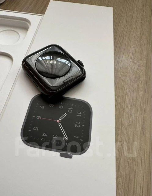Apple Watch SE 2 ����